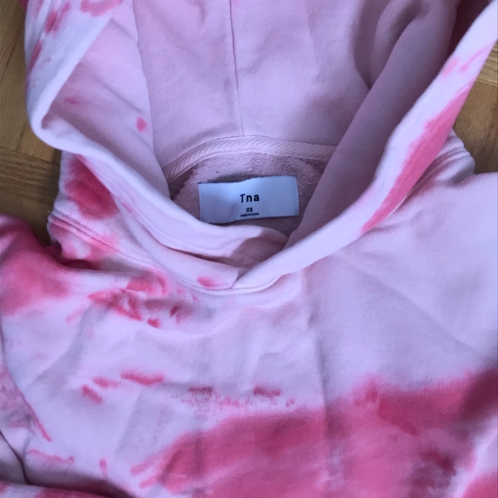 TNA cropped sweatshirt size da